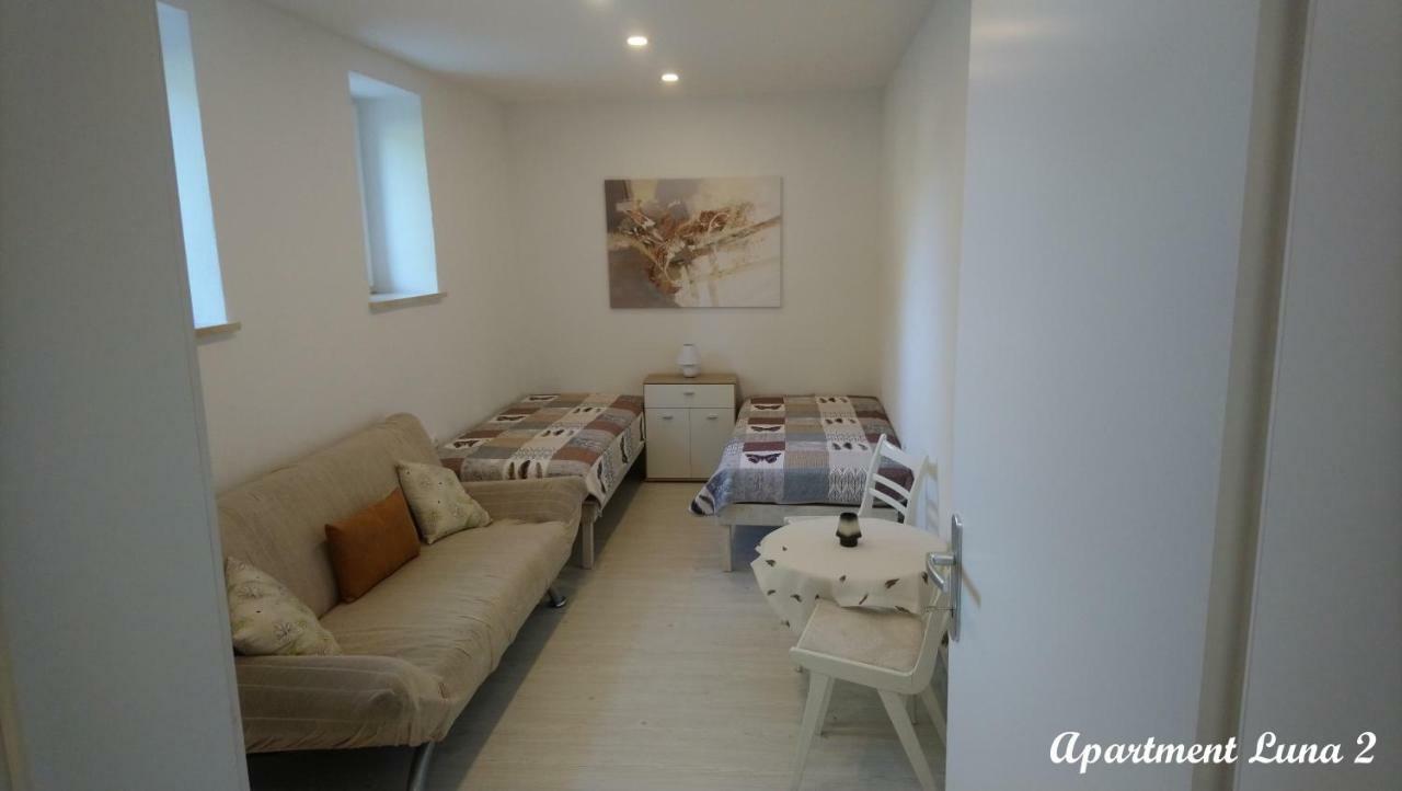 Luna Apartment